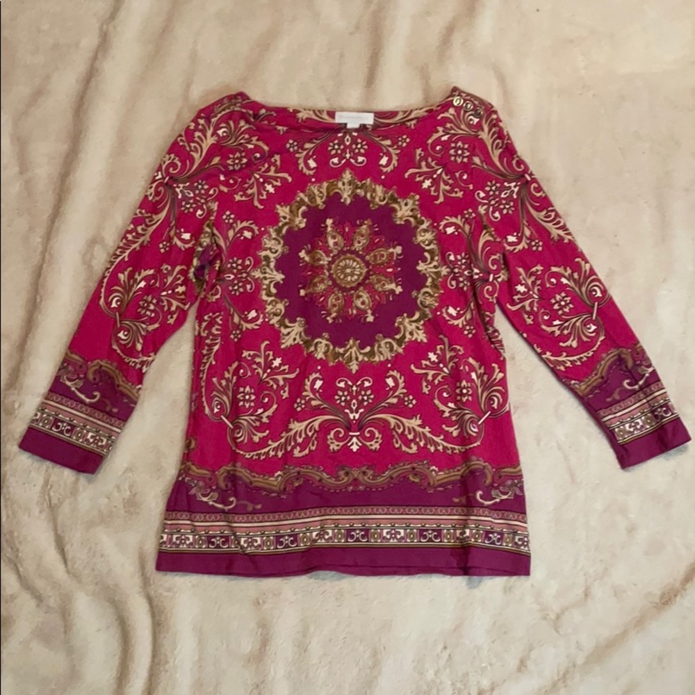 3/4 sleeve medallion print stretchy knit top